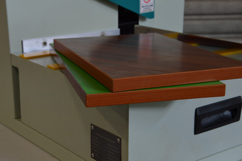 milling workpiece corners