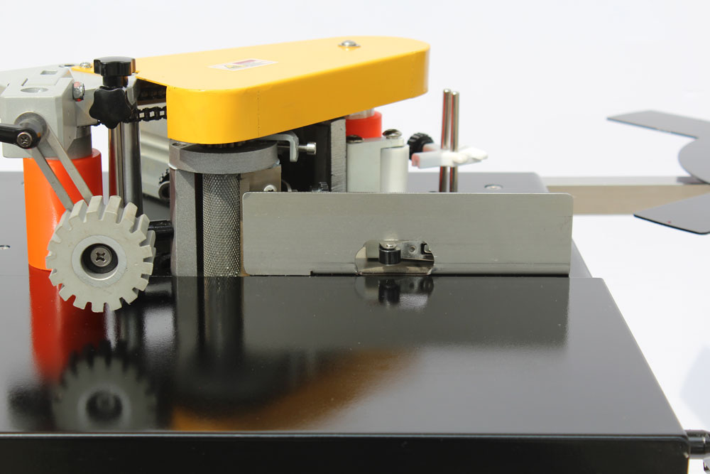 Два клейові вали