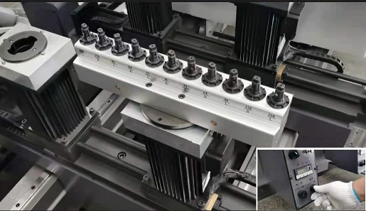 Multi-spindle drilling heads