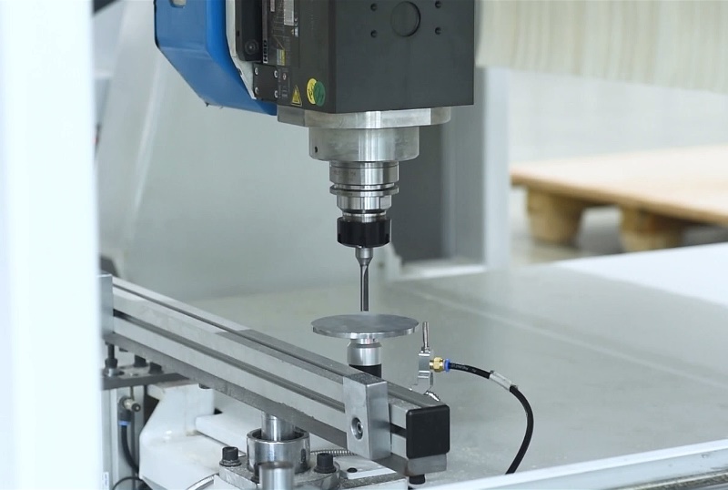 Датчик вимірювання та калібрування інструменту