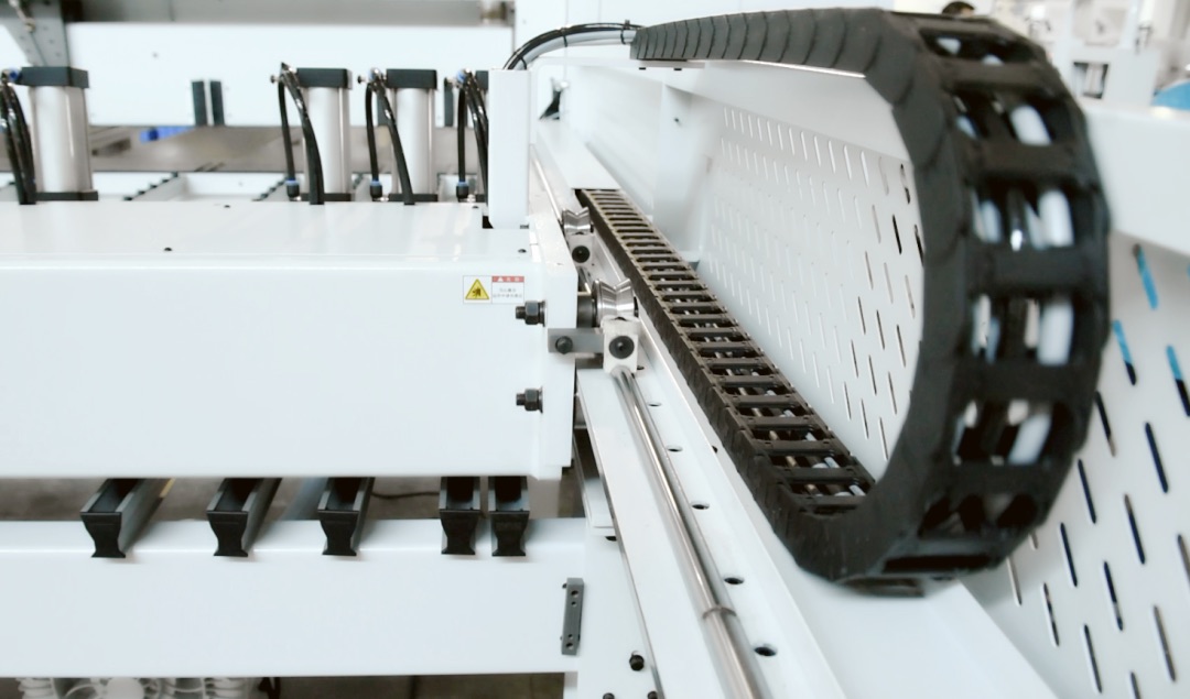 Flexible cable channel