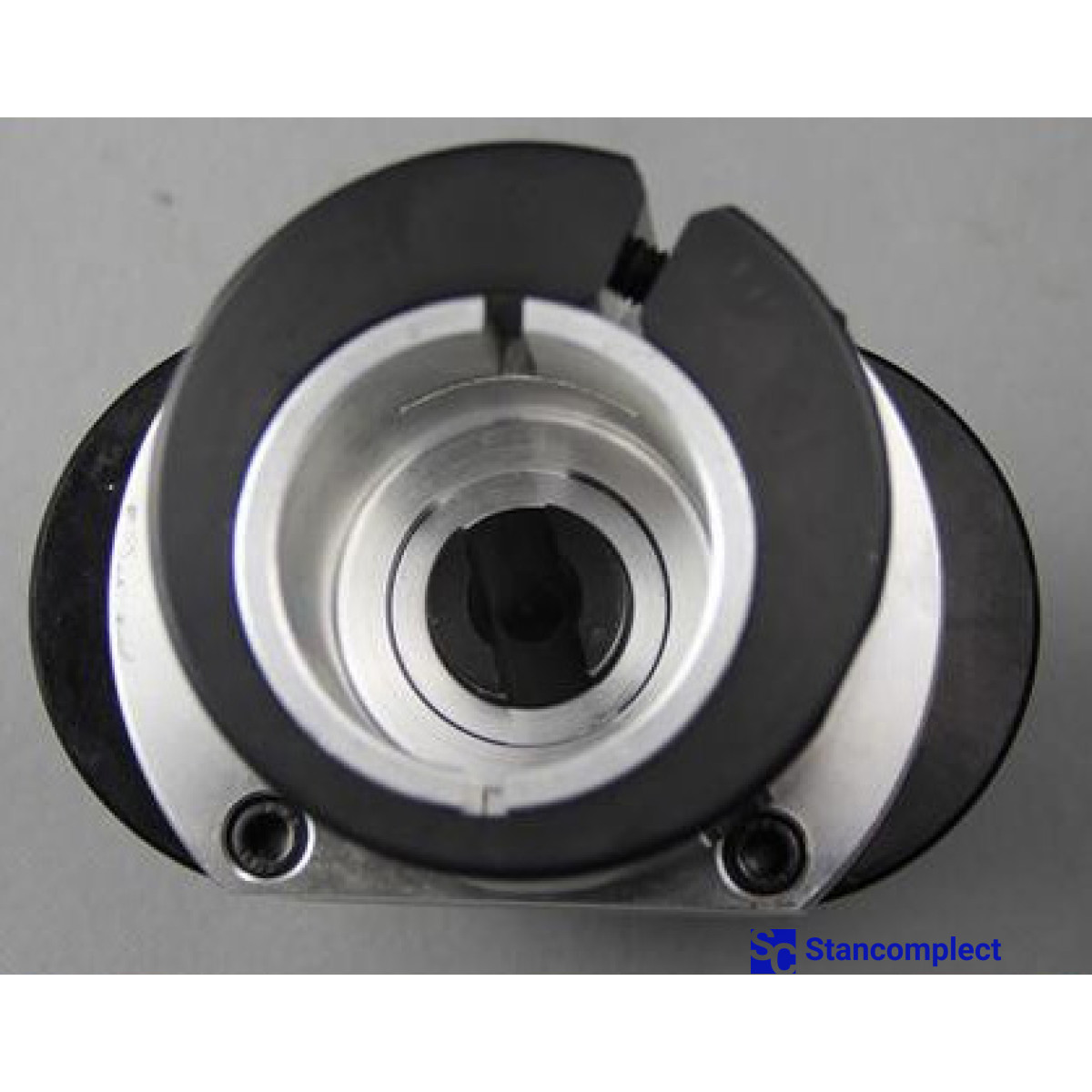 5-spindle drilling head for metal with adjustable spindle spacing 41–113 mm