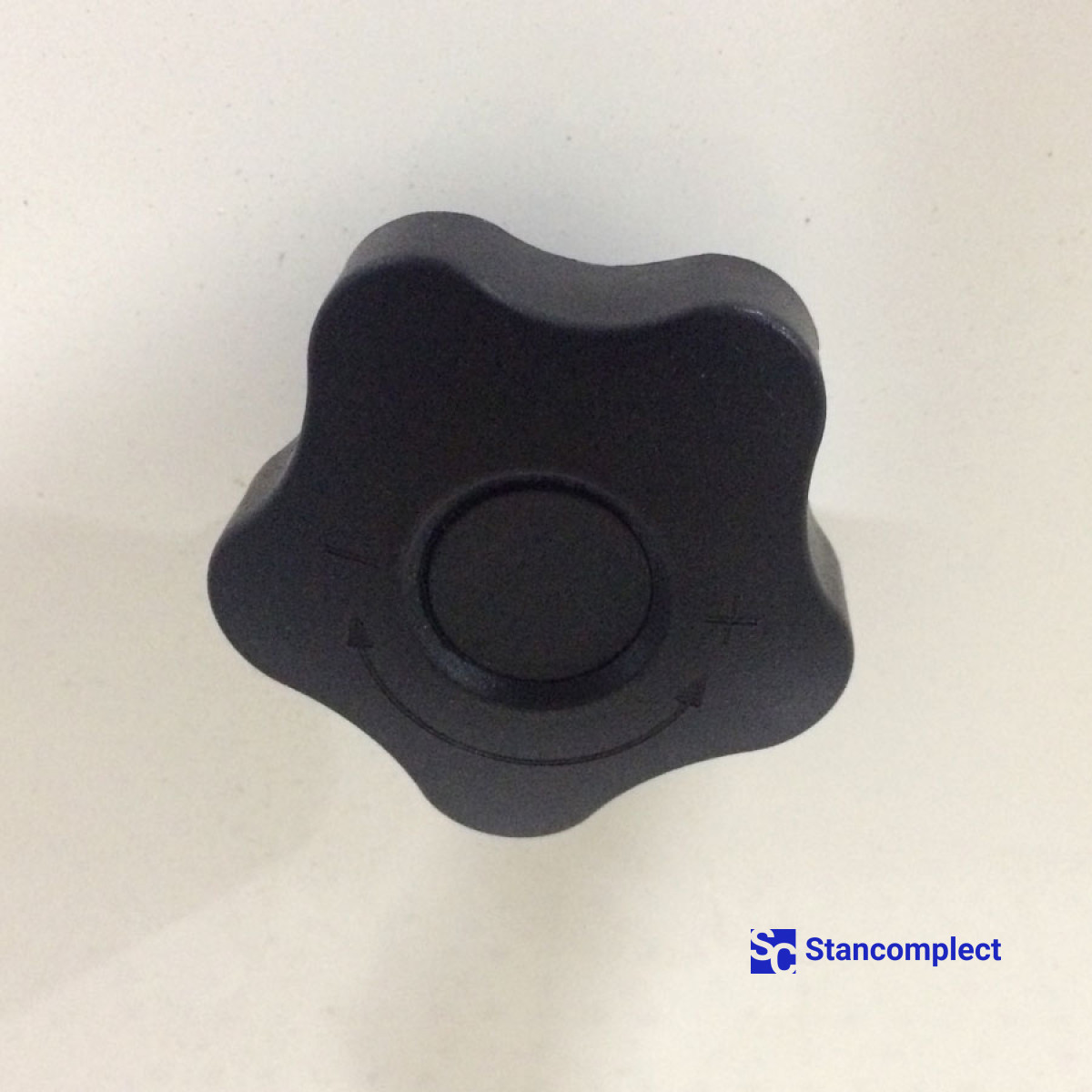 Lobe grip M10 with internal thread