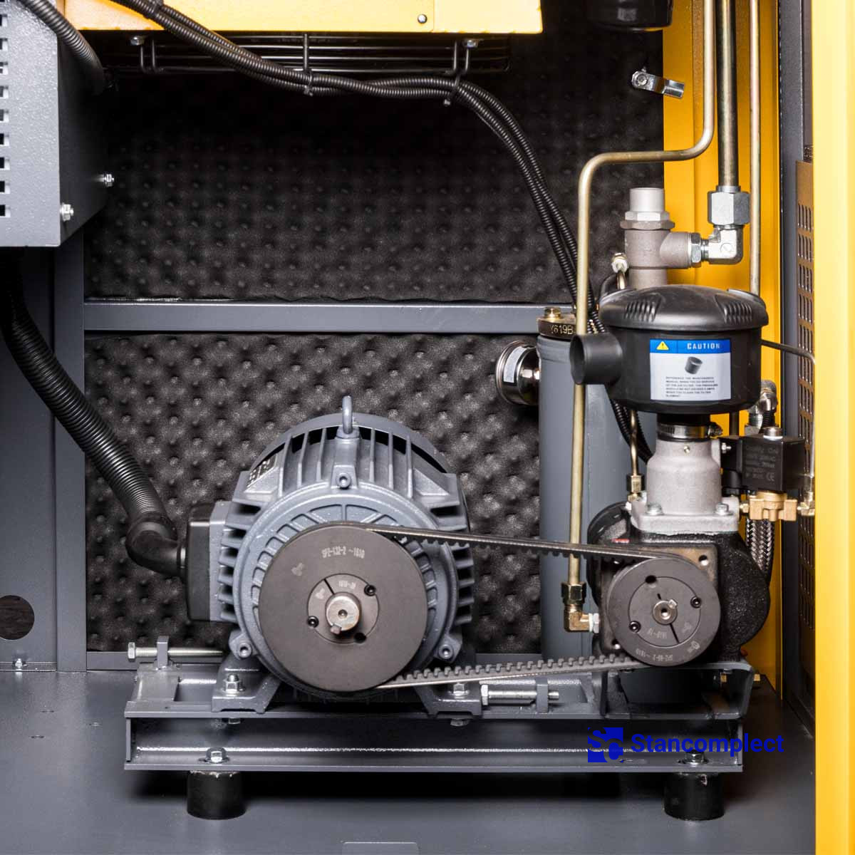 Screw compressor AirHorse AHB-10A-300 with receiver and dryer