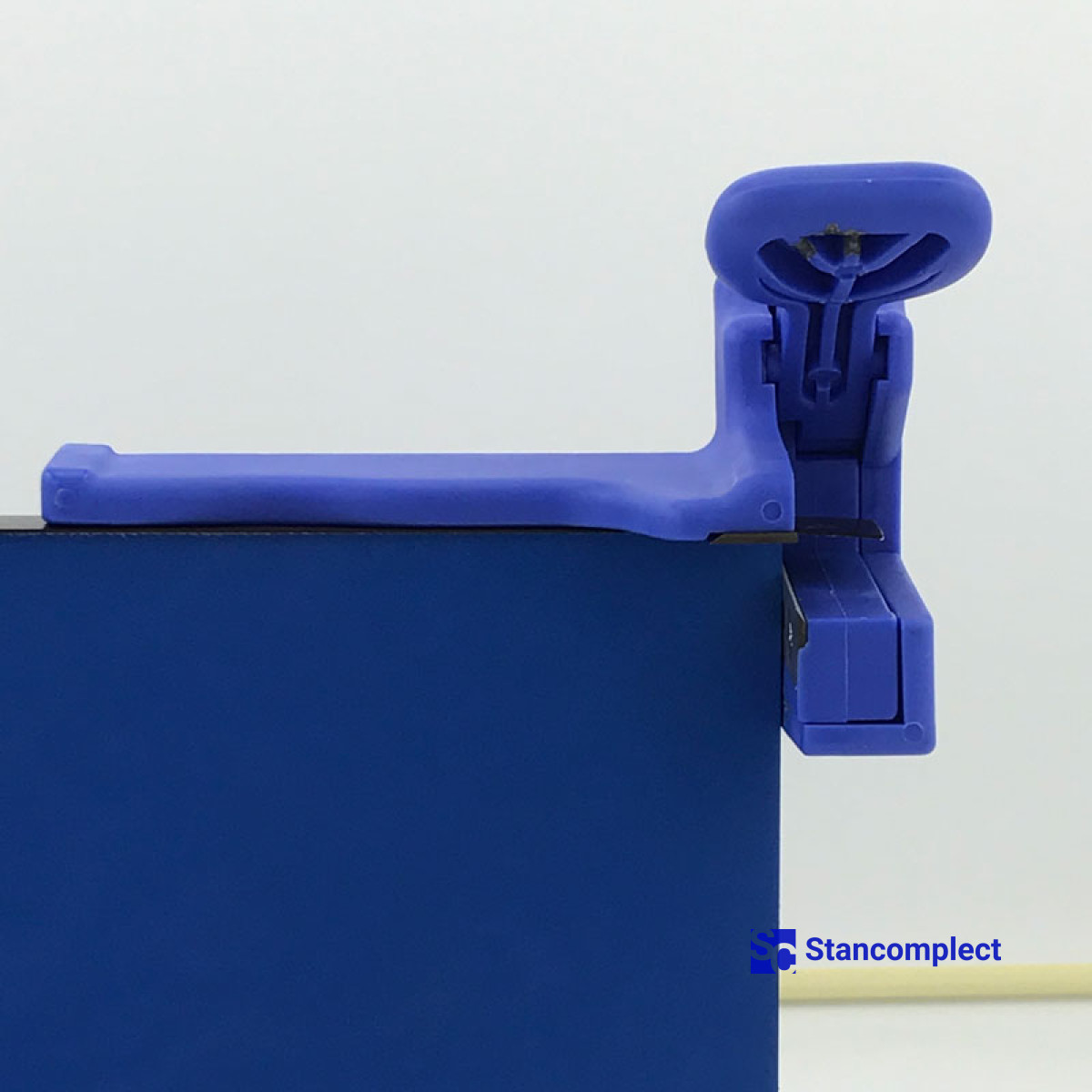 Edge banding end trimmer