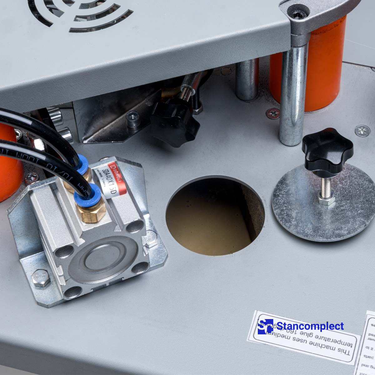 Криволинейный кромкооблицовочный станок WT-22E (ECONOM)