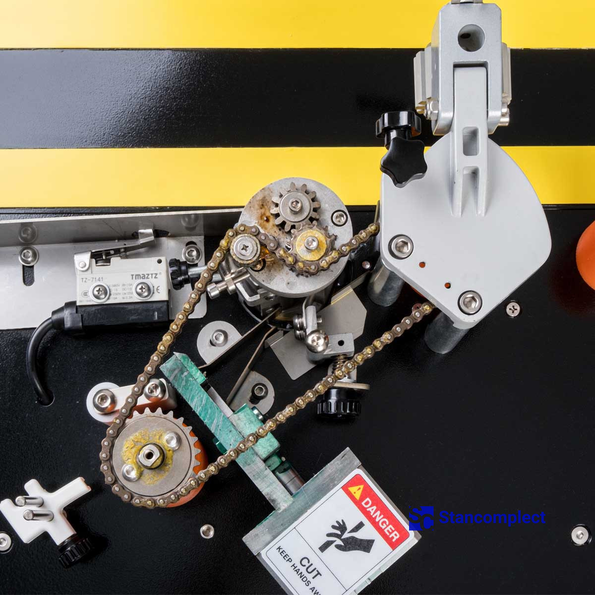 Криволінійний крайколичкувальний верстат WT-22