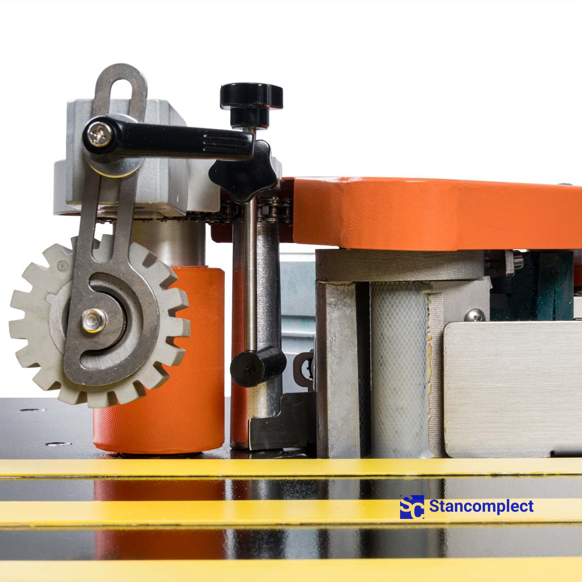 Криволінійний крайколичкувальний верстат WT-22