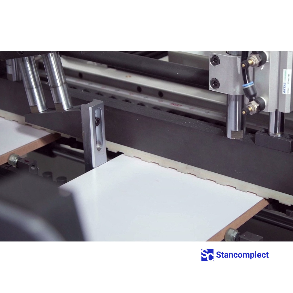 Drilling machine KDT-6042NSL (cassette feed + processing of 3 workpieces + unloading device)