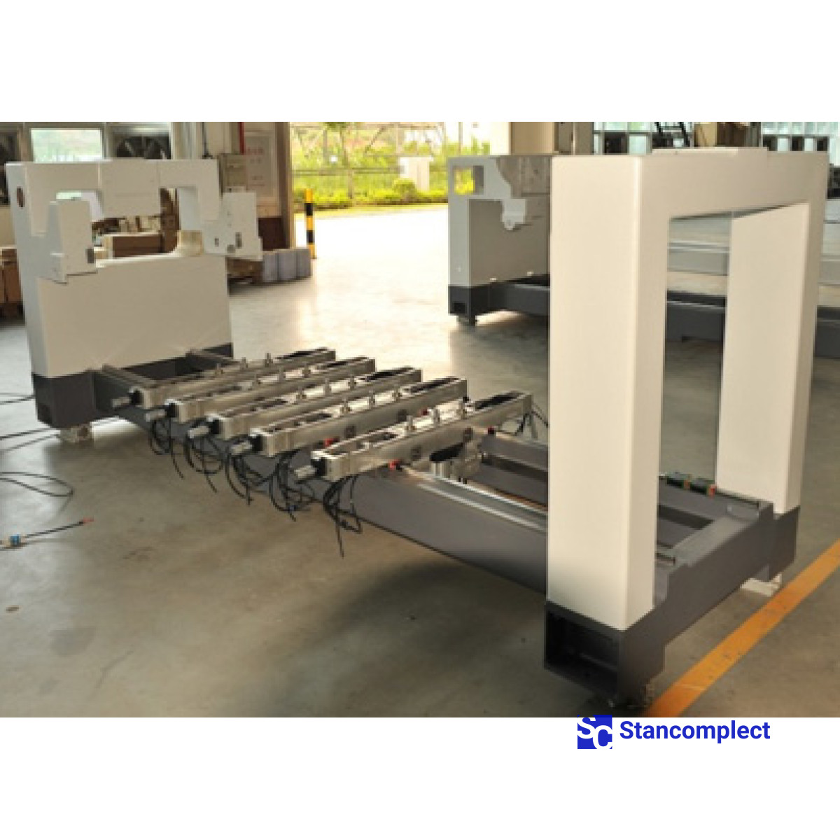 Drilling machine KDT-6062 (6 vertical groups + 2 horizontal)