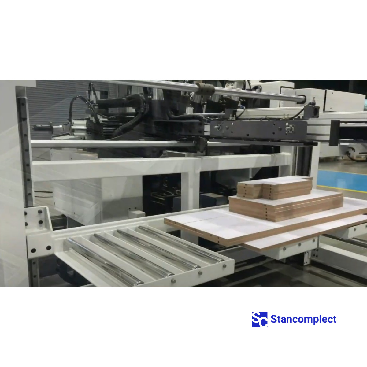 Drilling machine KDT-6042NSL (cassette feed + processing of 3 workpieces + unloading device)