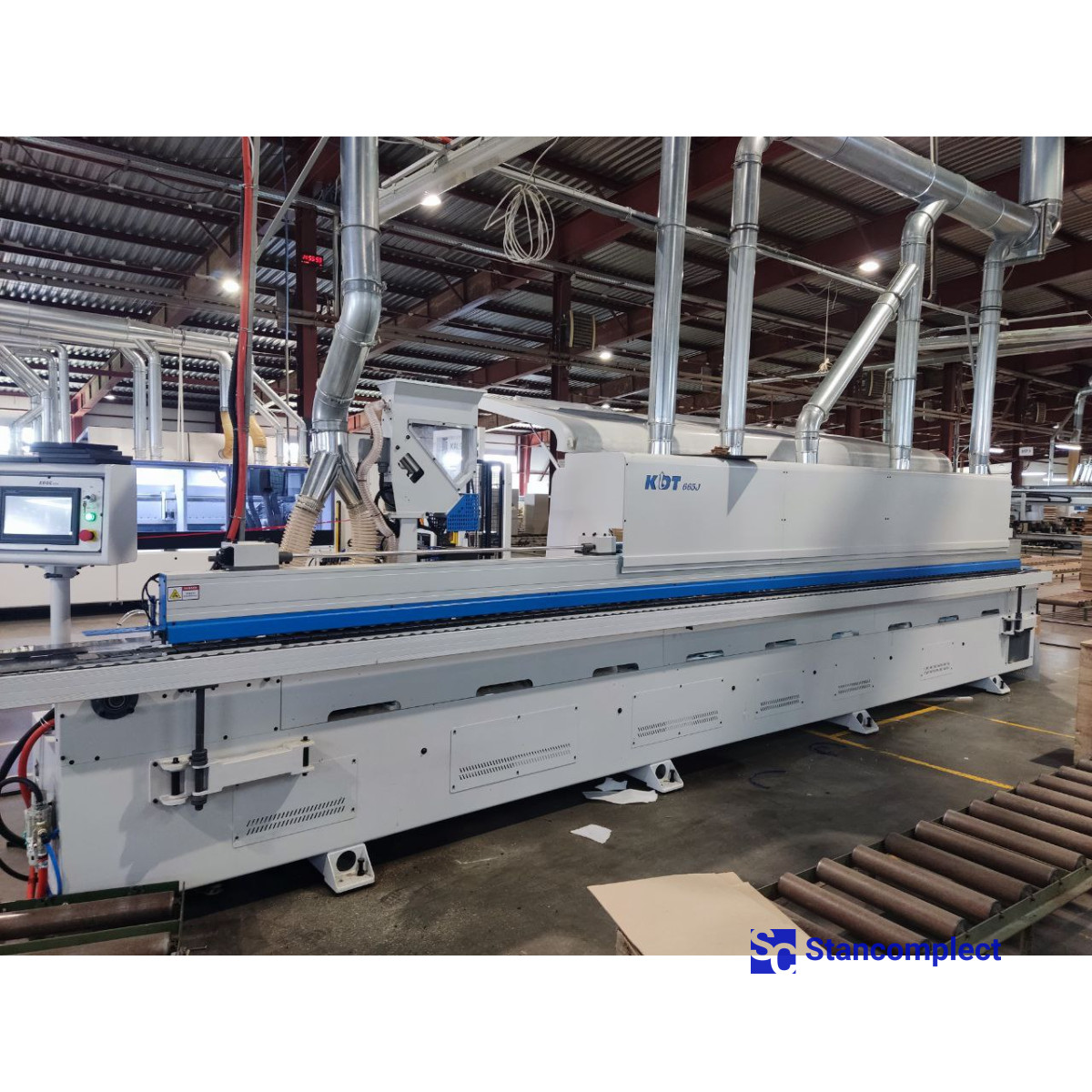 Edge banding machine KDT KE-665JSMA with a contouring unit, jointing and pneumatic reconfiguration of units