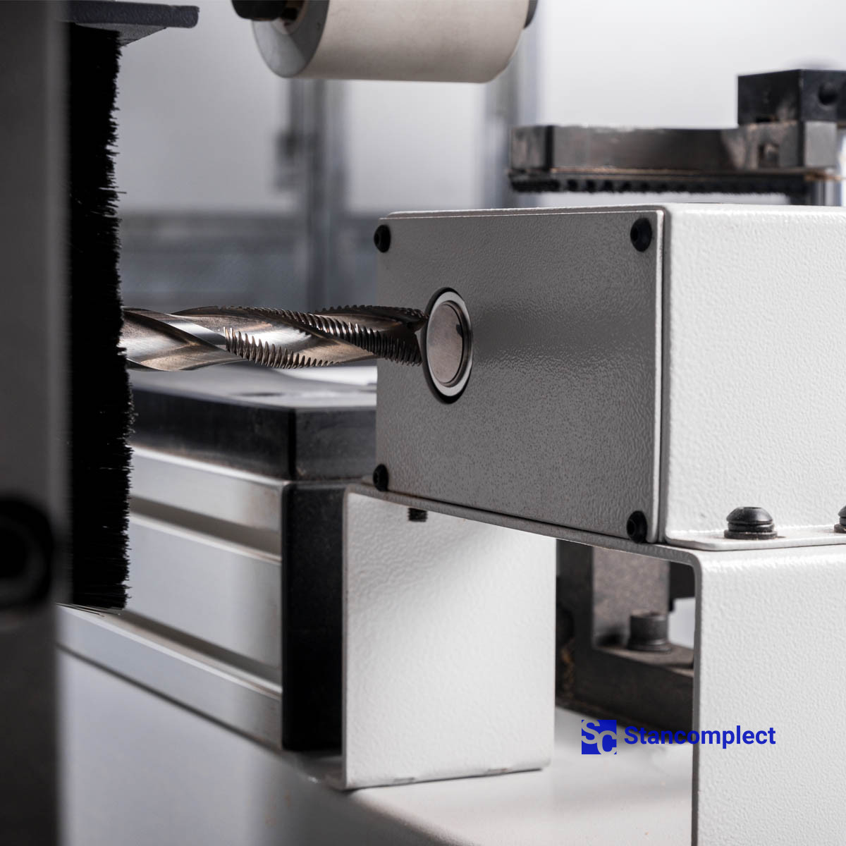 KHM-606 CNC Milling Machine for Lock, Hinge and Keyhole