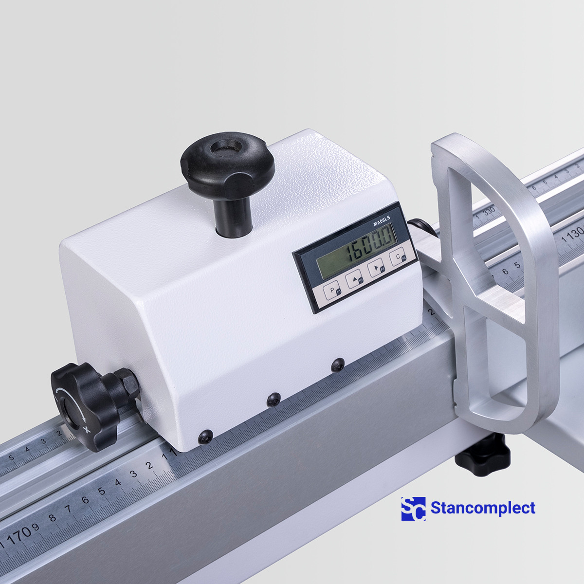 Sliding table panel saw KS-132PV with PC and servo drive