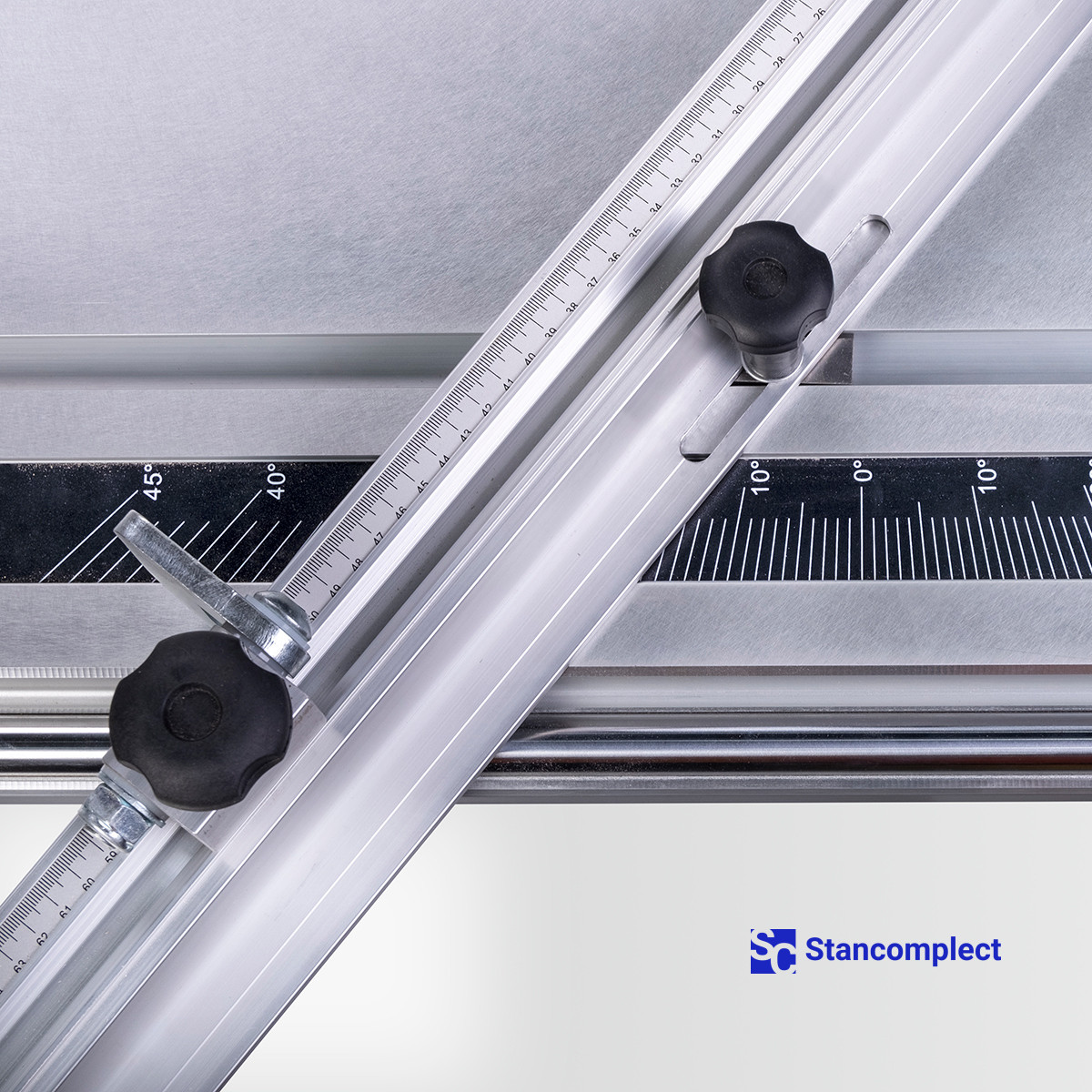 Sliding table panel saw KS-132PV with PC and servo drive