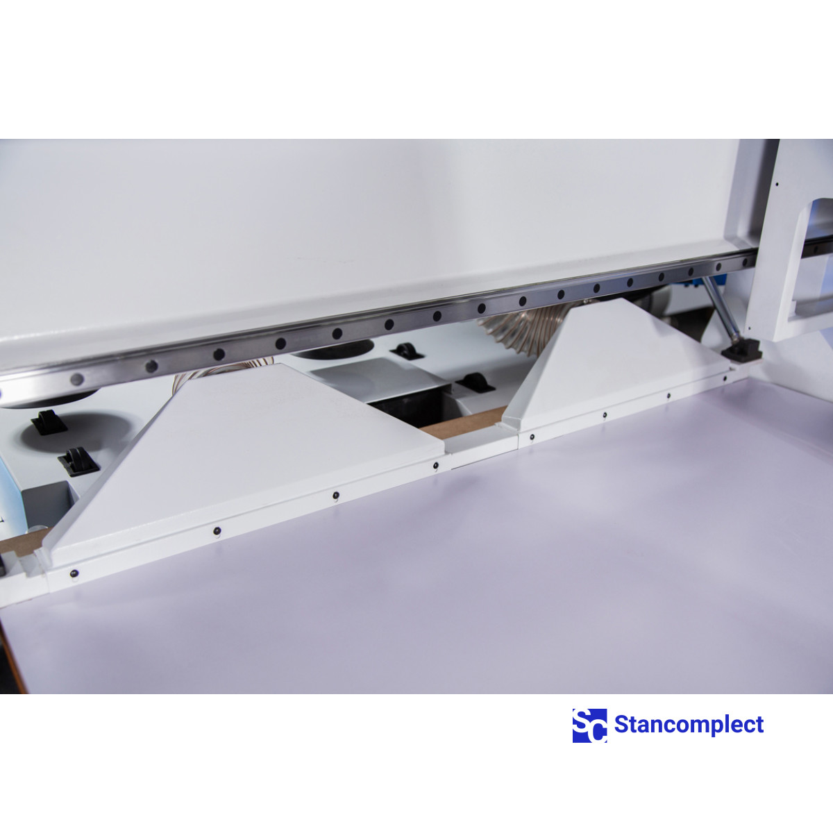 CNC machining center KN-2710DL Label, processing area 3100x2150 mm