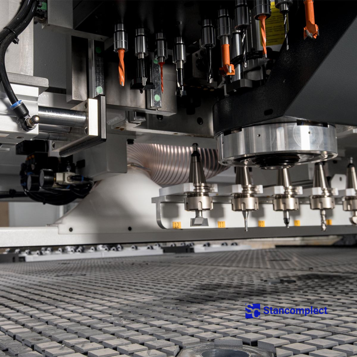 CNC machining center KN-2710DL Label, processing area 3100x2150 mm