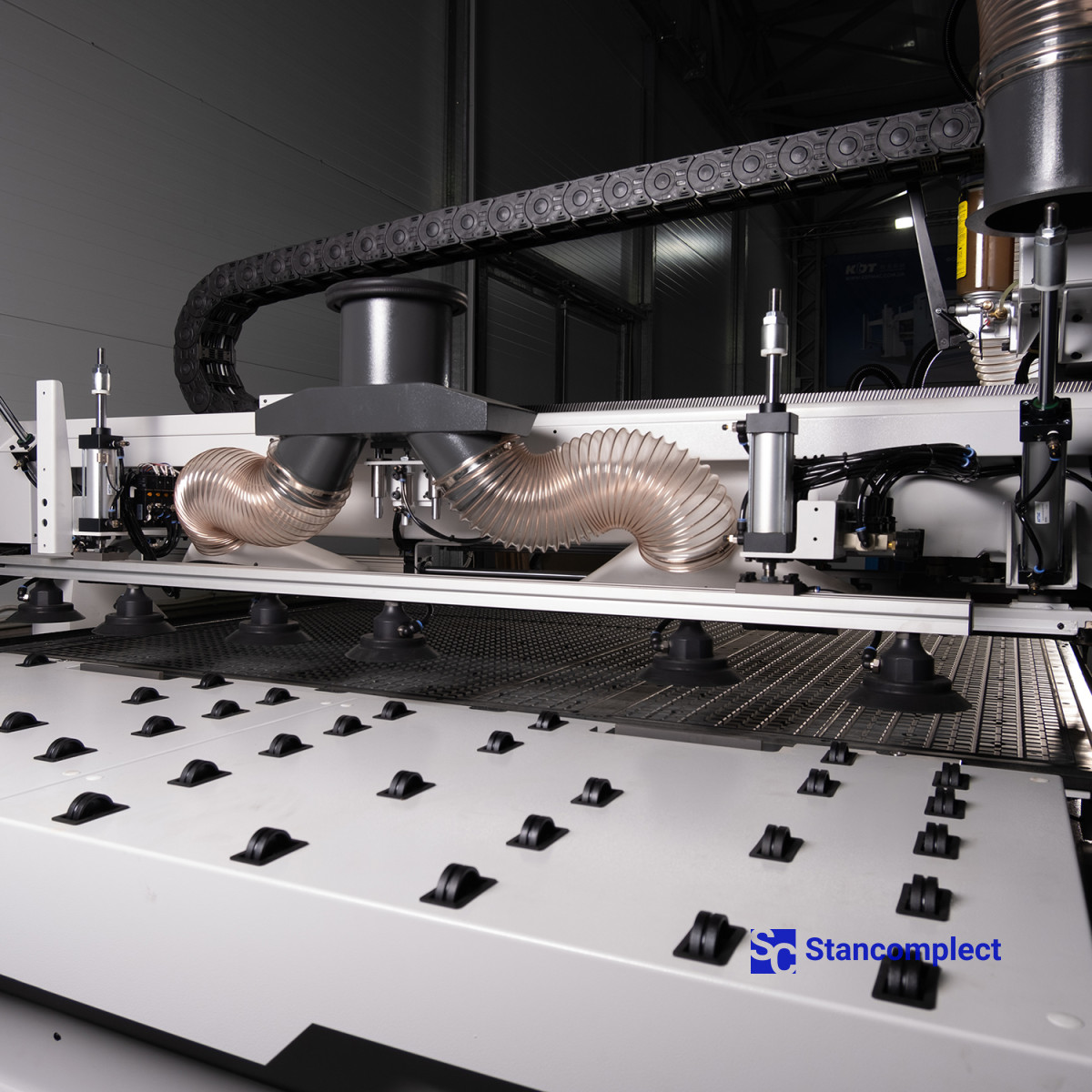 CNC machining center KN-3710DE, processing area 3100x2150 mm