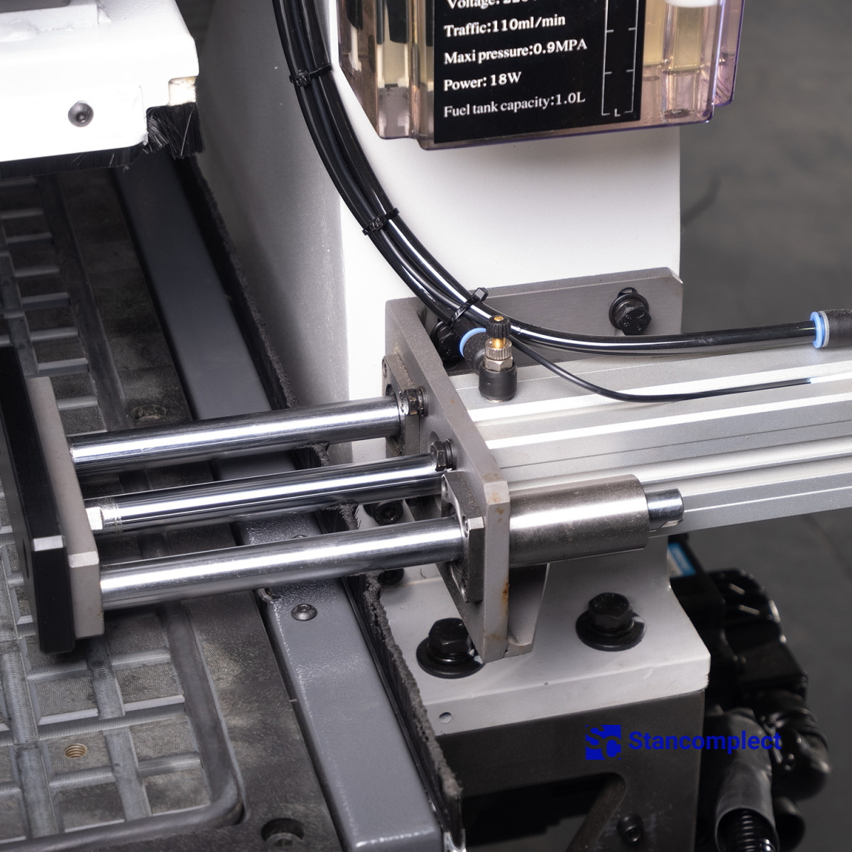 CNC machining center KN-3710DE, processing area 3100x2150 mm