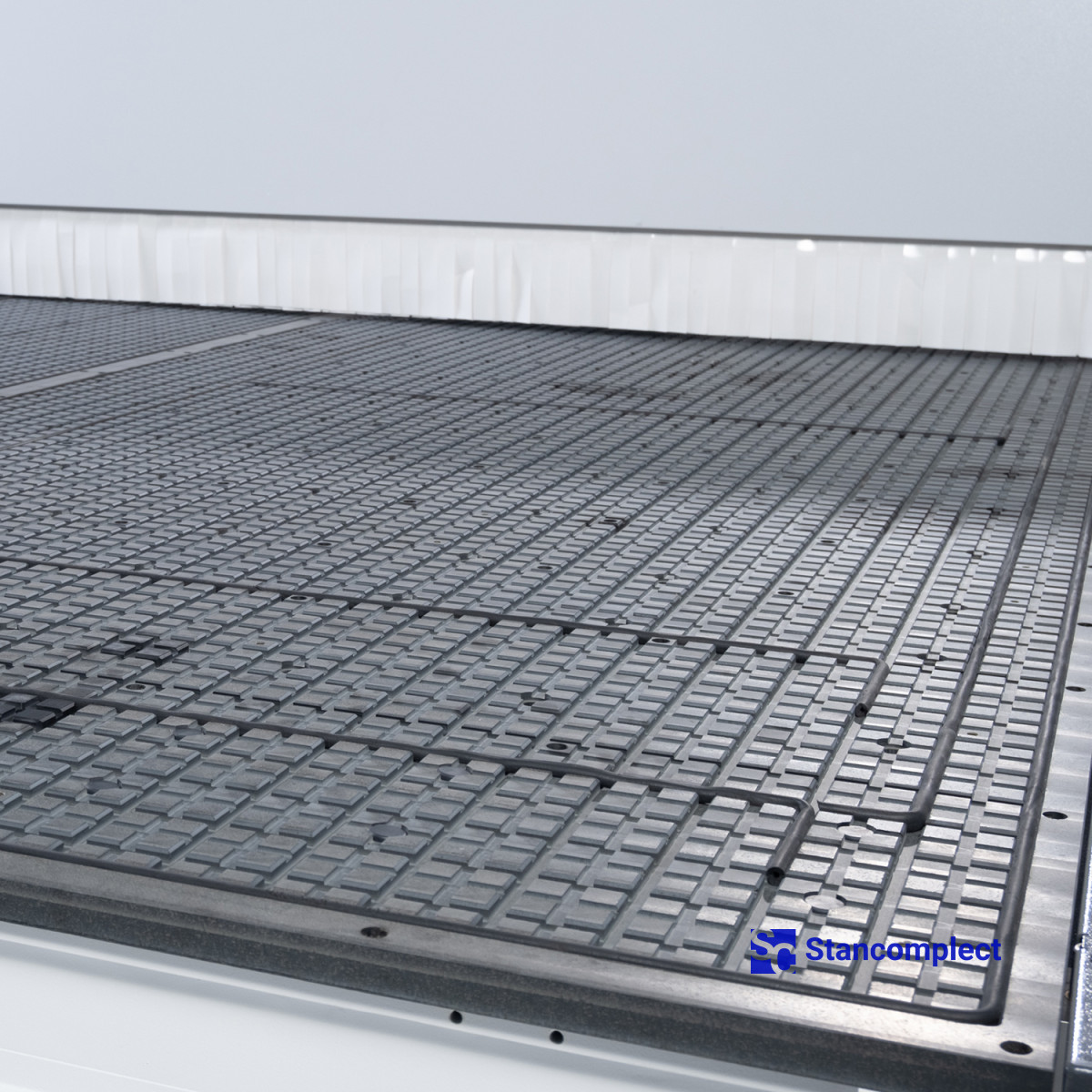 CNC machining center KN-3710DE, processing area 3100x2150 mm