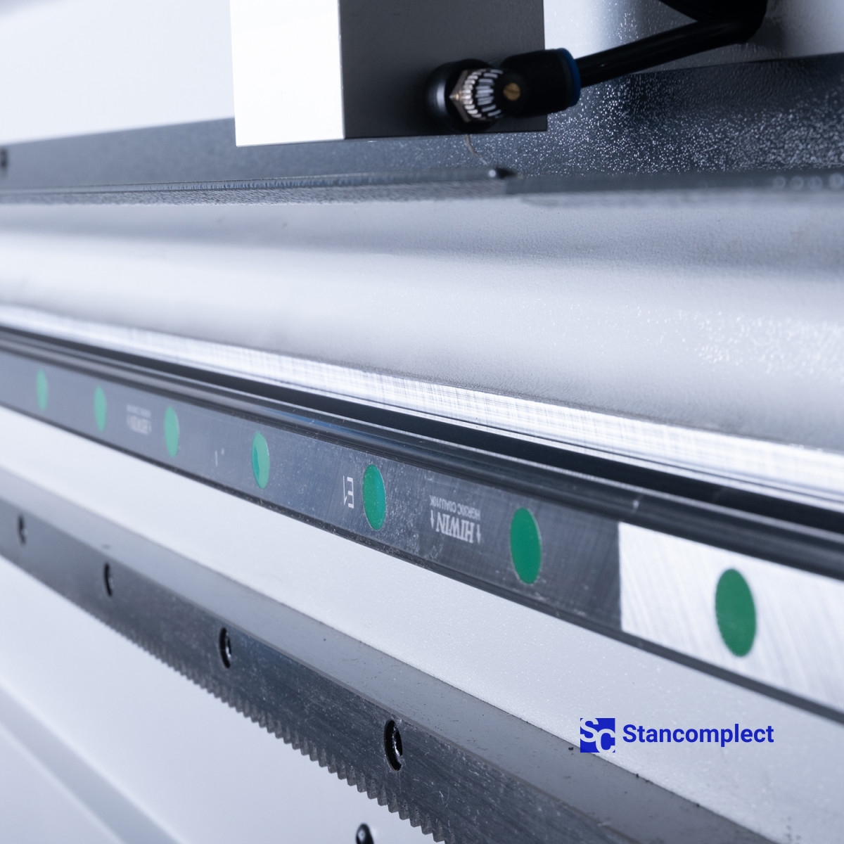 CNC machining center KN-3710DE, processing area 3100x2150 mm