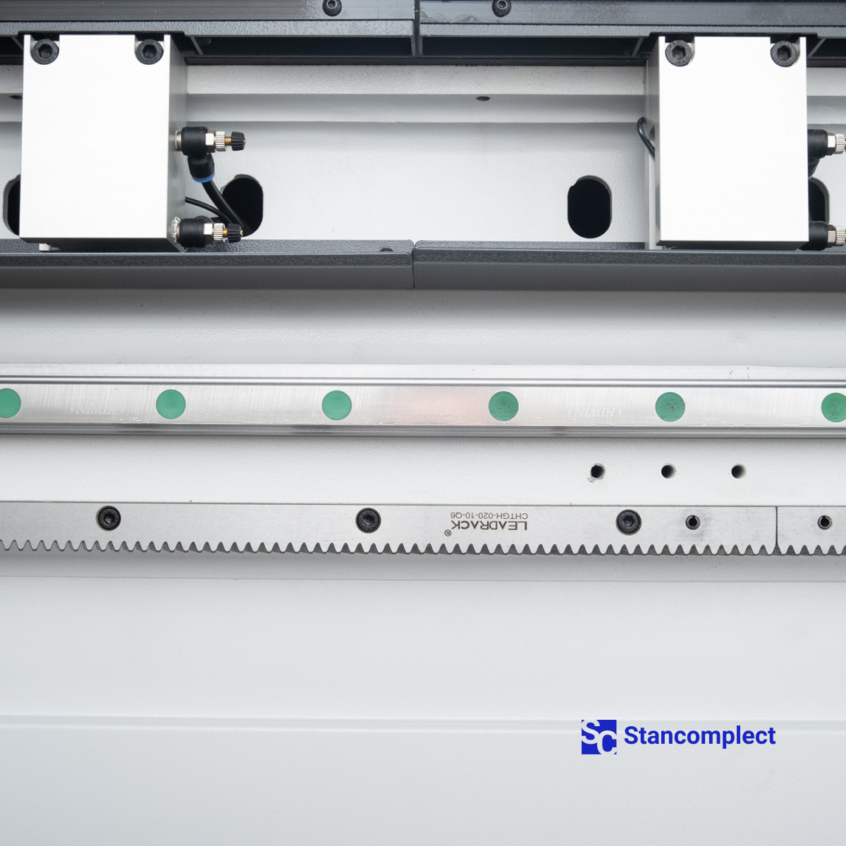 CNC machining center KN-3710DE, processing area 3100x2150 mm