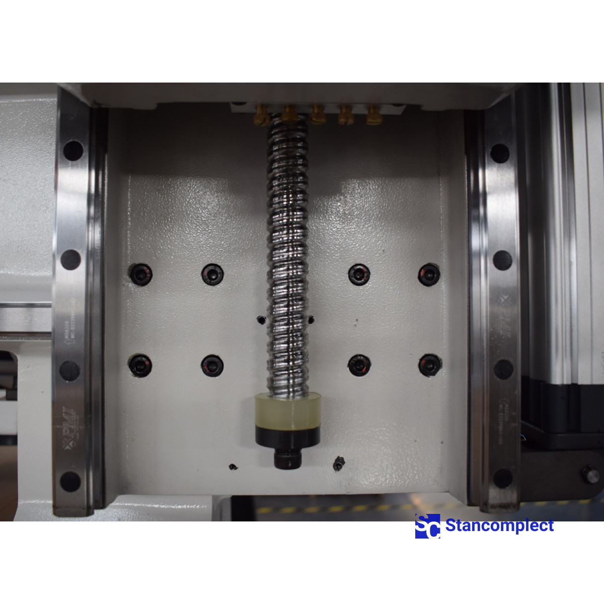 CNC machining center KN-3710DE, processing area 3100x2150 mm