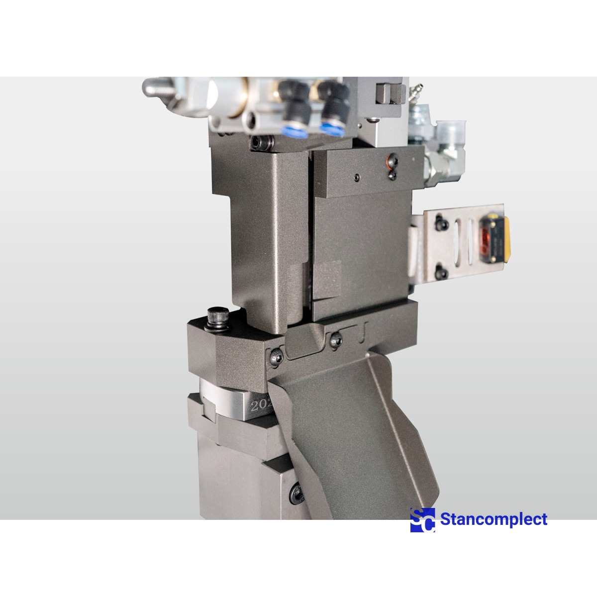 High Speed Edge Banding Machine KDT KE-526KUBT