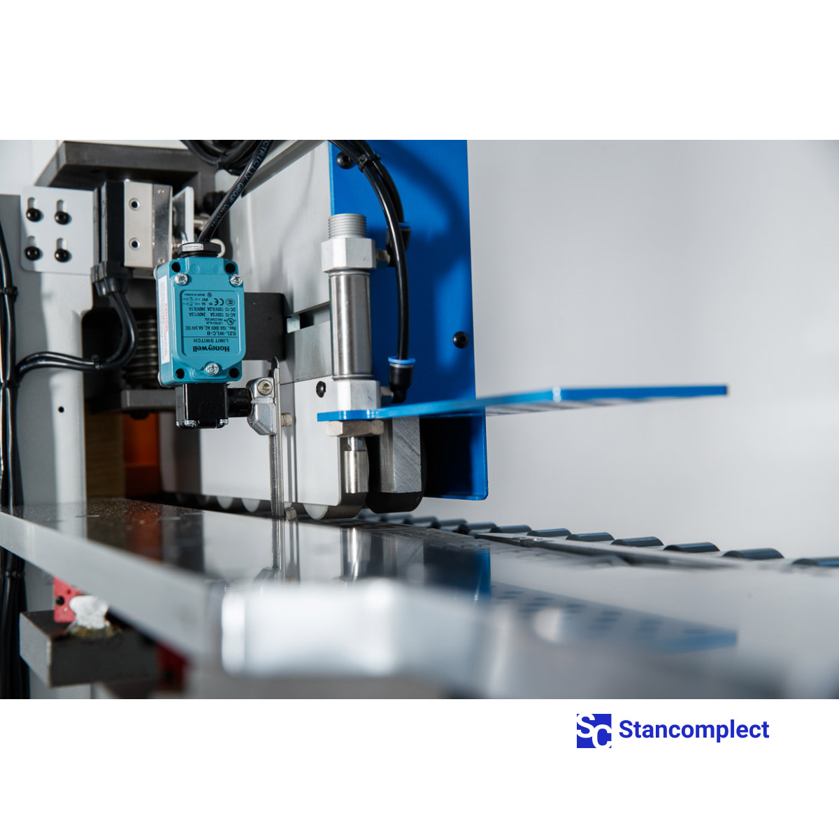 Edge banding machine KDT KE-365