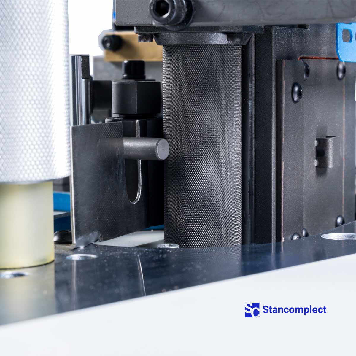 Curvilinear edge banding machine KDT-305M for PUR/EVA adhesive