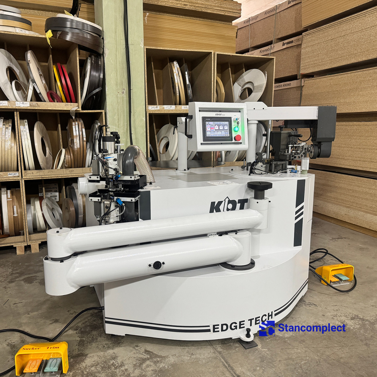 Curvilinear edge banding machine KDT-305MC with milling unit and vacuum clamping of the workpiece for PUR/EVA adhesive