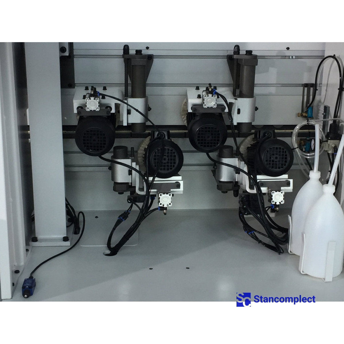 Edge banding machine KDT KE-668JGBU (50) with two EVA/PUR glue units, glue unit for connecting a PUR station