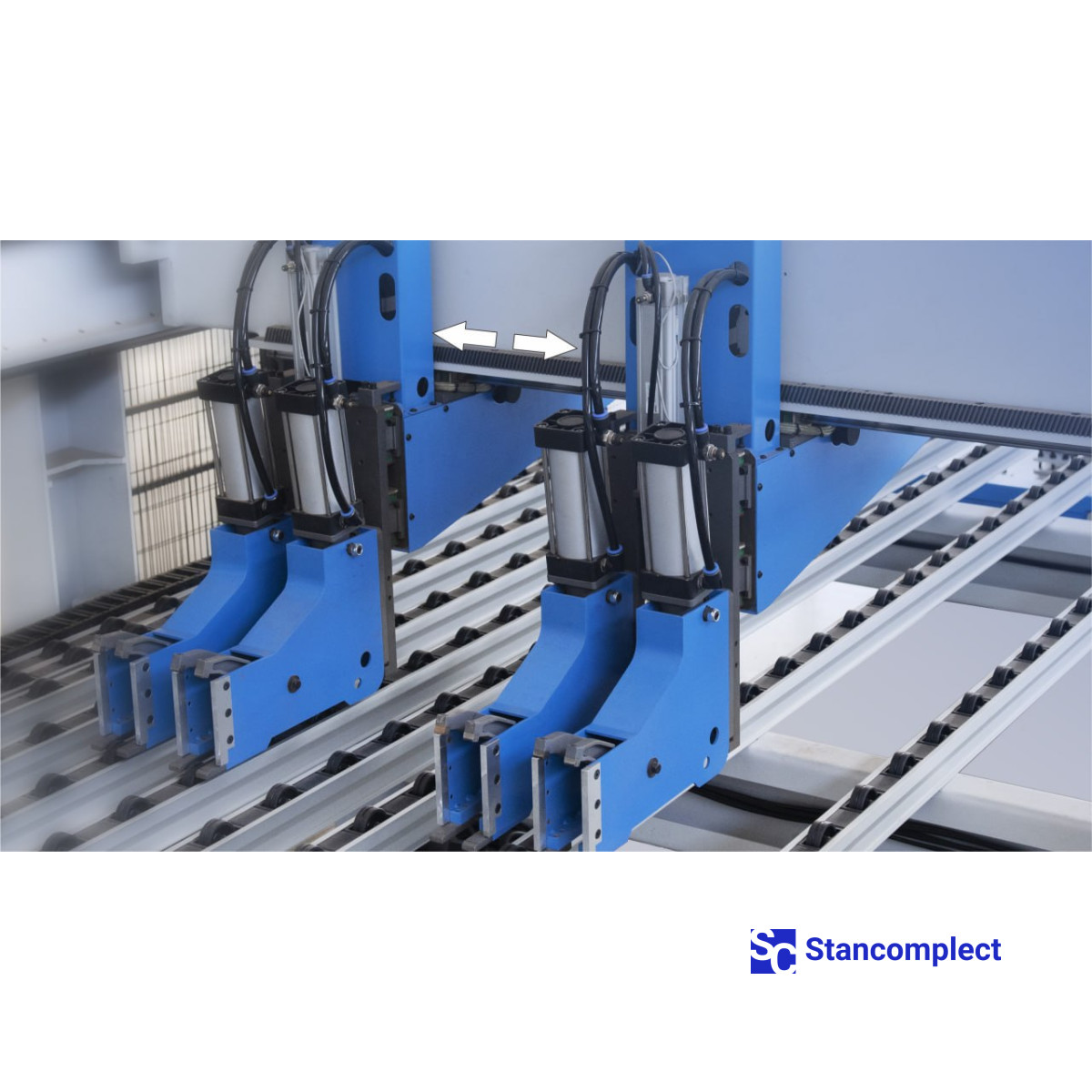 CNC velkoplošná pila KS-543HM se dvojitým tlačníkem a funkcí drážkování