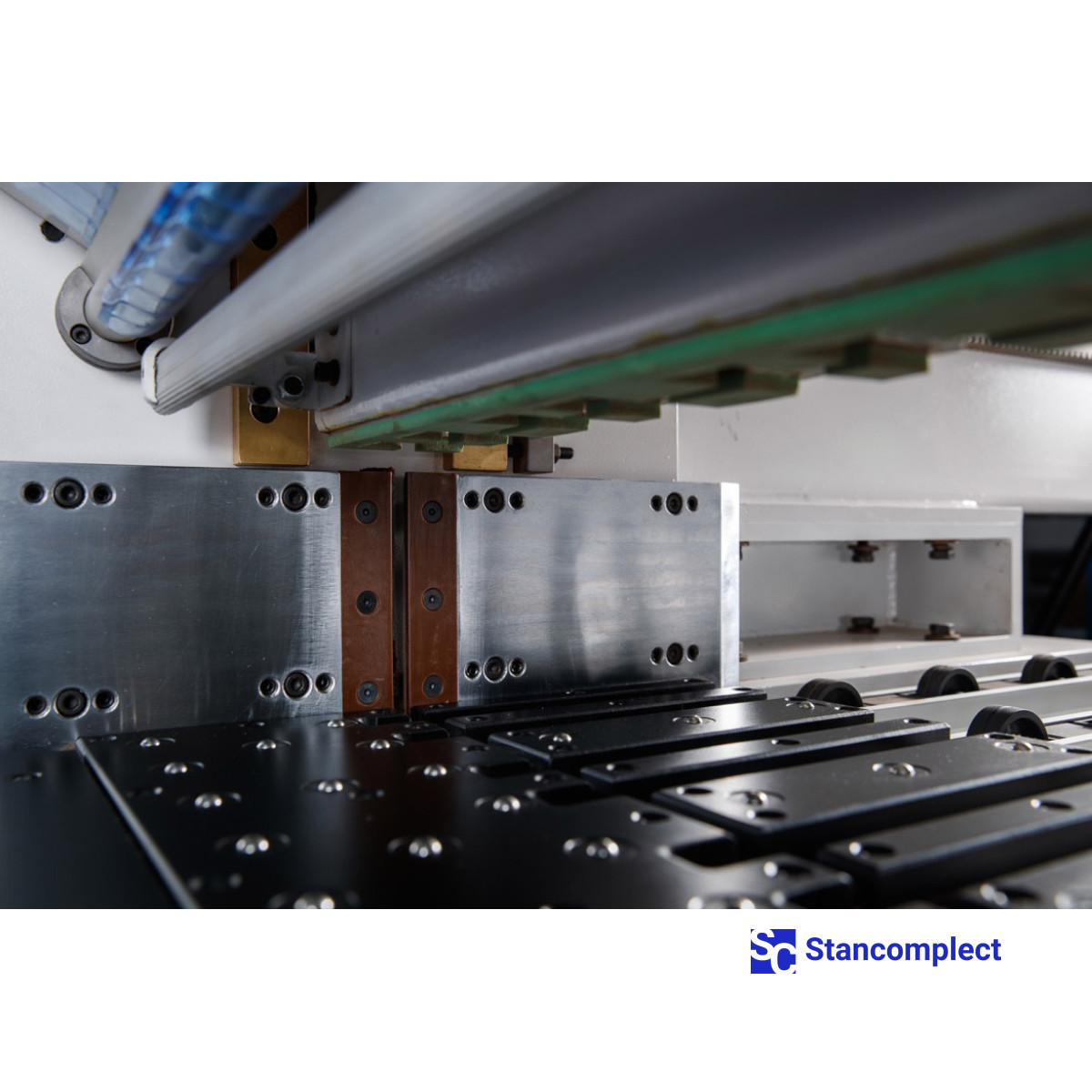 CNC velkoplošná pila KS-843L se zadním nakládáním