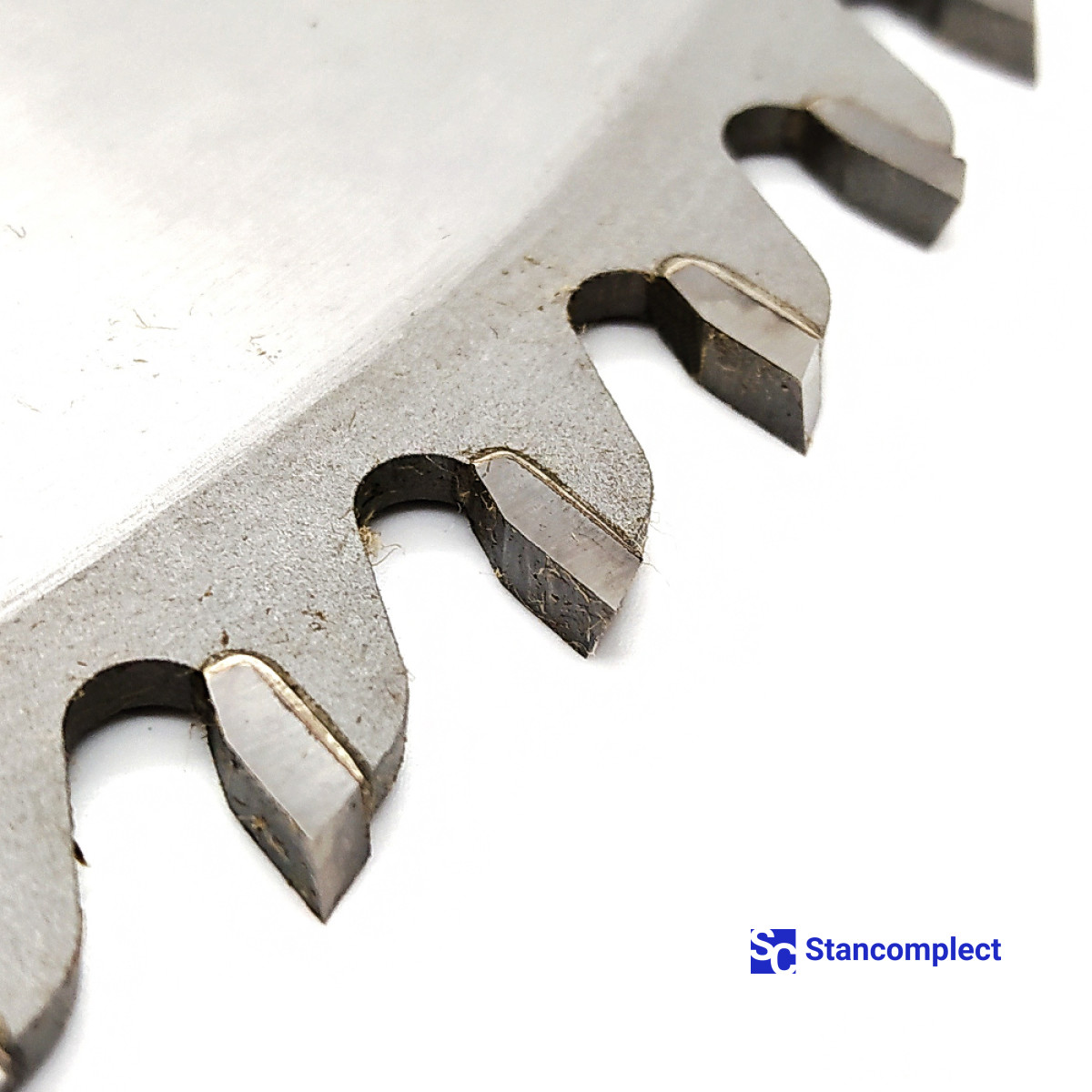 Main saw blade for cutting wood KDT 300x30x3.2x2.2 Z72