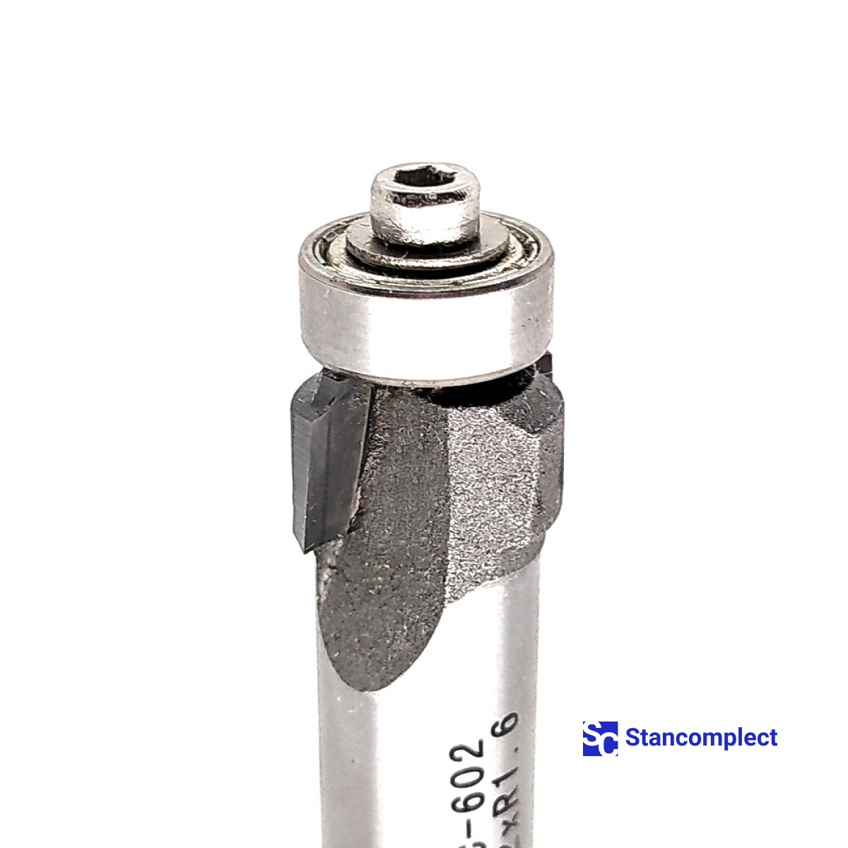 Two flute round over router bit with lower bearing R1,6-D15,9-l9-L51-d12