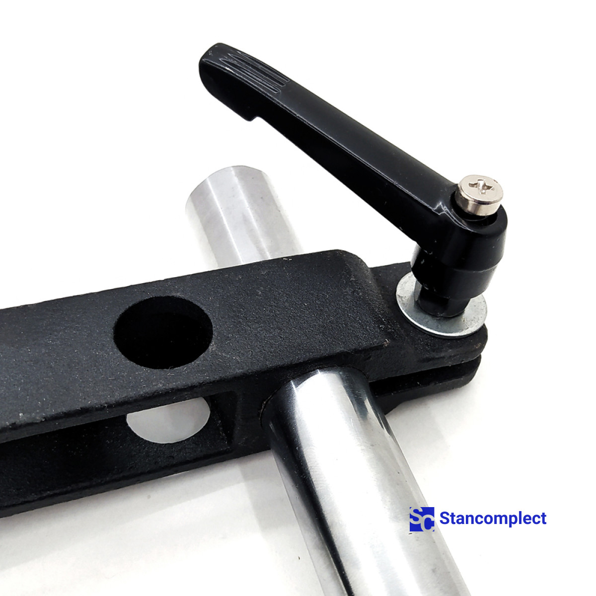 Eccentric clamp PU-02 for sliding table saw