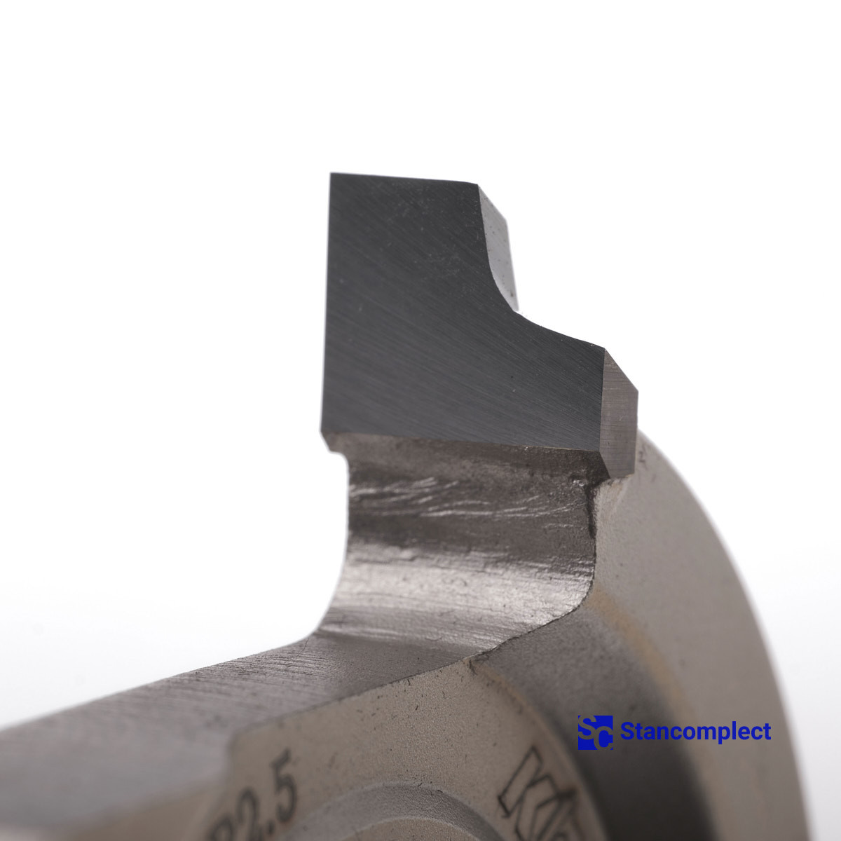 Cutter 70x16x12,5 Z-3 R-2.5 right for KDT edge banding machines