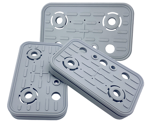 Rubber pads for vacuum blocks