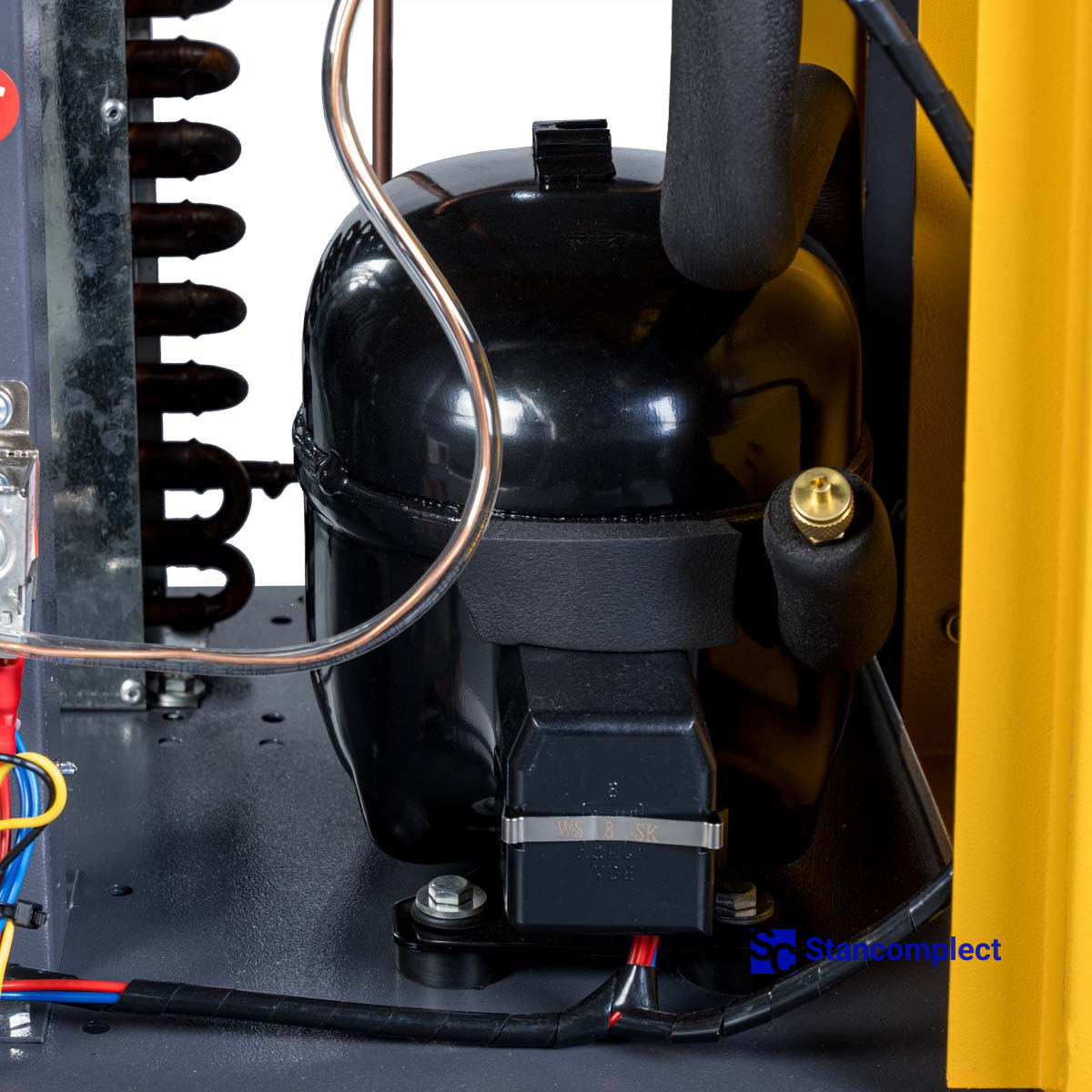 Screw compressor AirHorse AHB-15A-300 with receiver and dryer