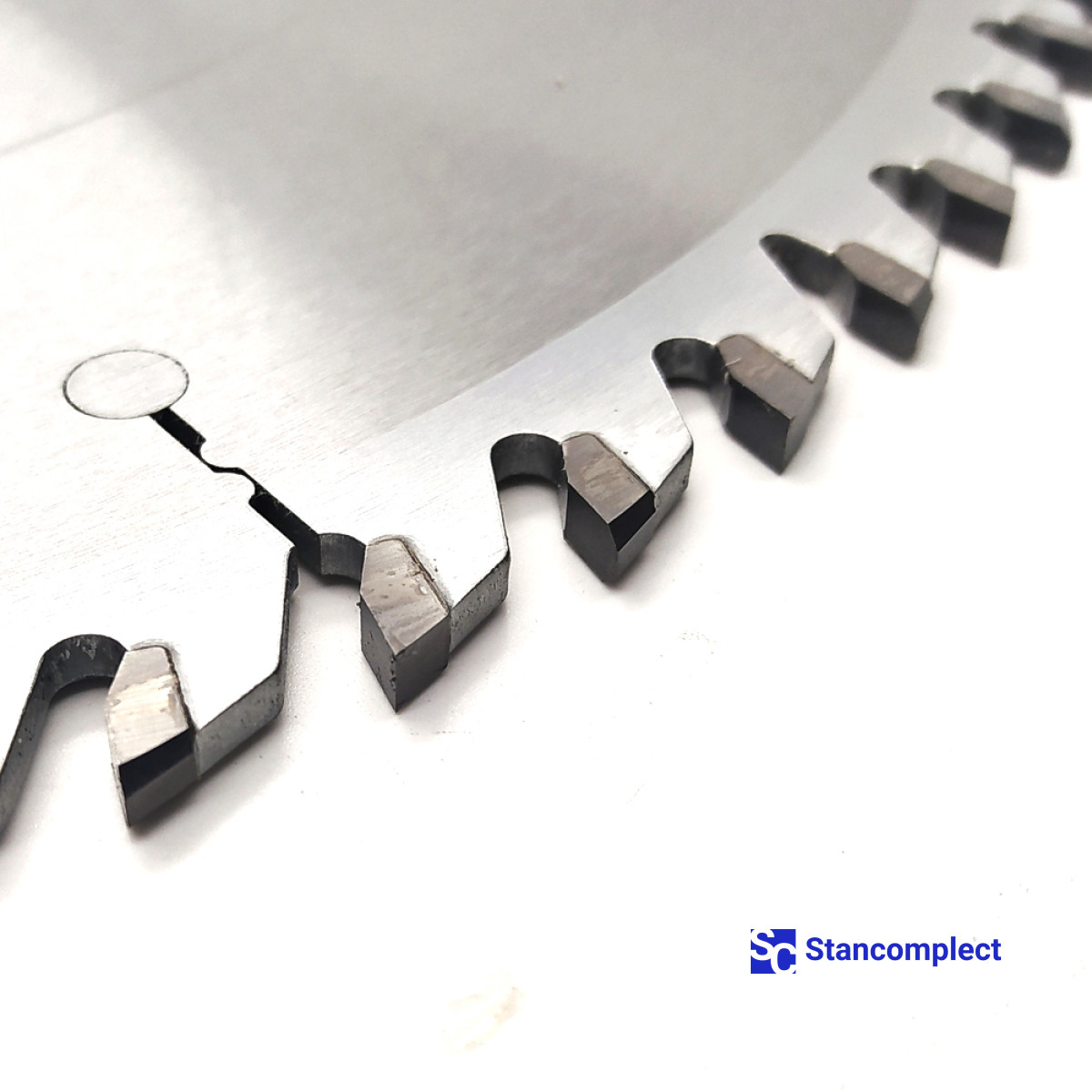 Main saw blade GOLDEN EAGLE 380х60x4.4/3.2 Z72