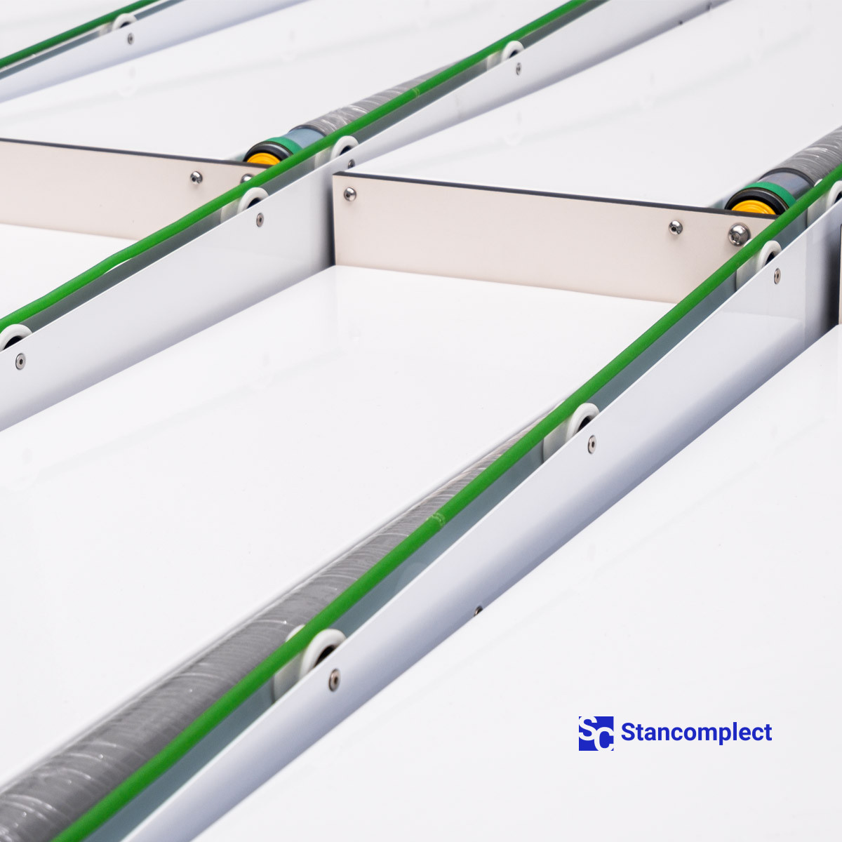 Возвратный роликовый конвейер ORBIT для кромкооблицовочных станков