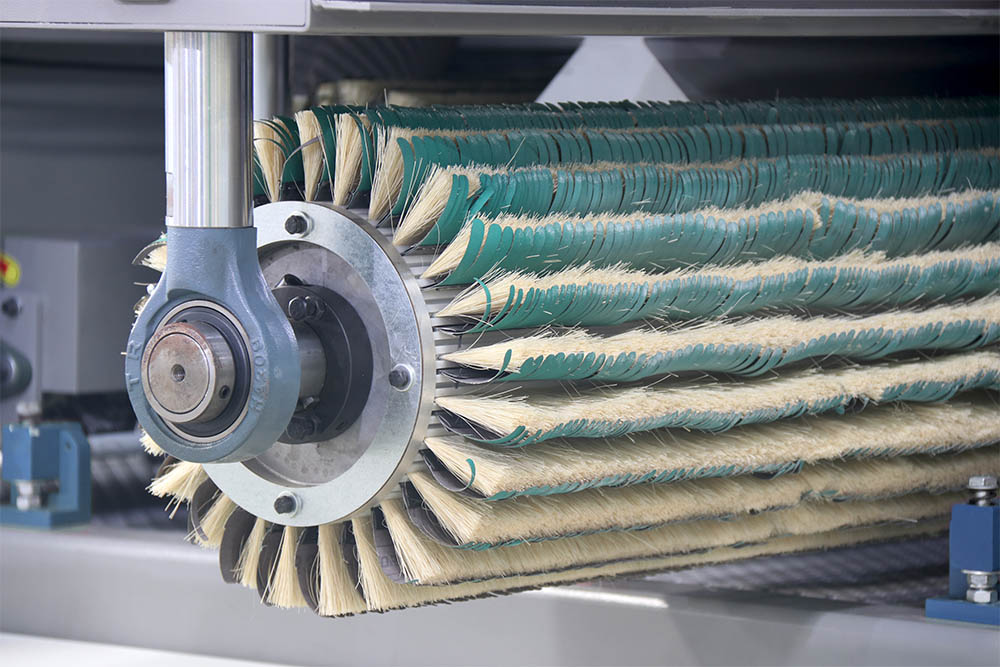 Convenient tool replacement system