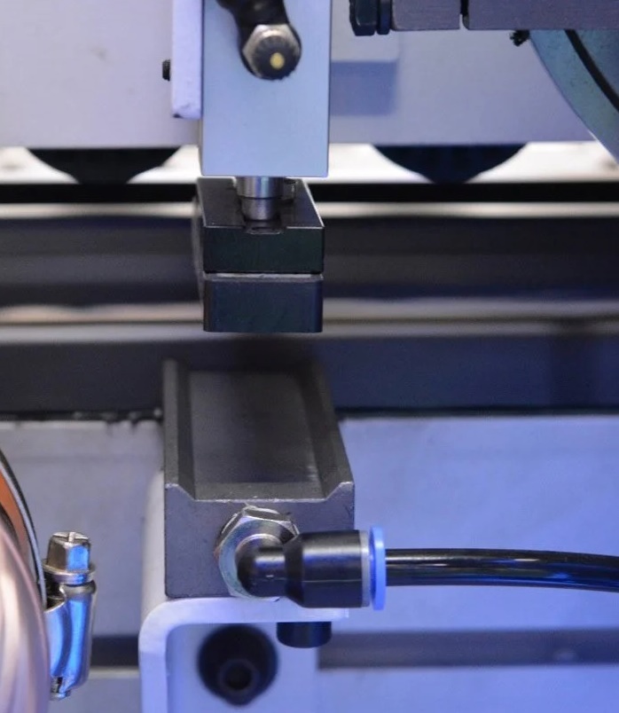 mechanism for dividing the remaining edges