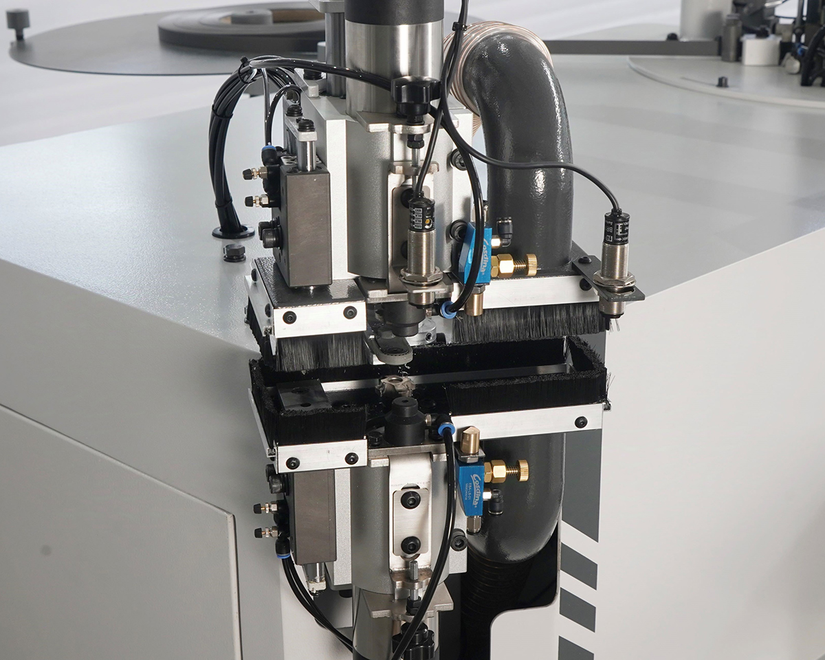 Milling and scraping unit