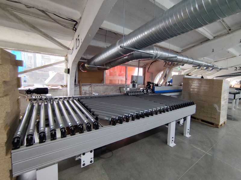 Válečkový dopravník KHC-608F